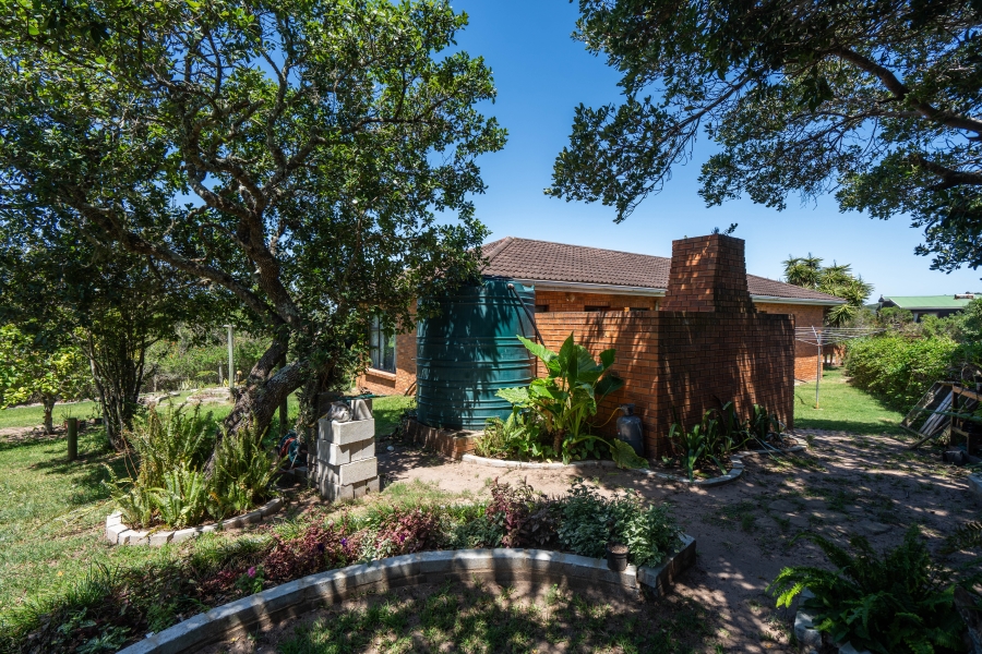 3 Bedroom Property for Sale in Seafield Eastern Cape